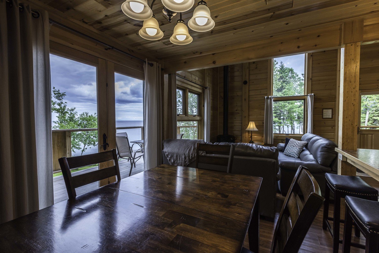 Tettegouche at Up North Lodge & Resort